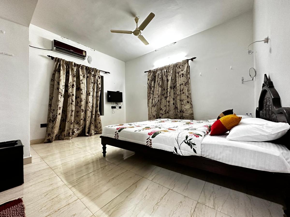 Kovalam Beach House Thiruvananthapuram Buitenkant foto