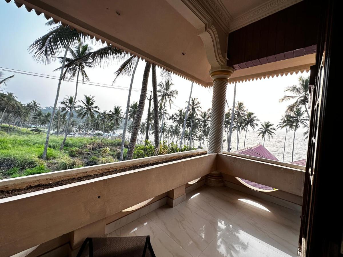 Kovalam Beach House Thiruvananthapuram Buitenkant foto